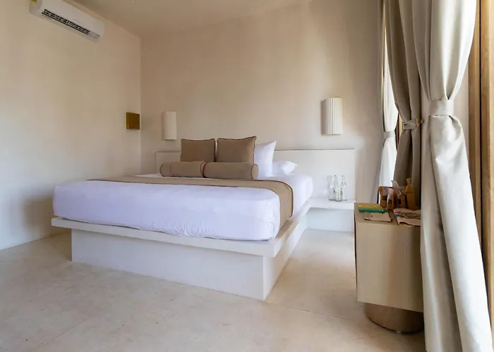 Hotel Panamera 4*