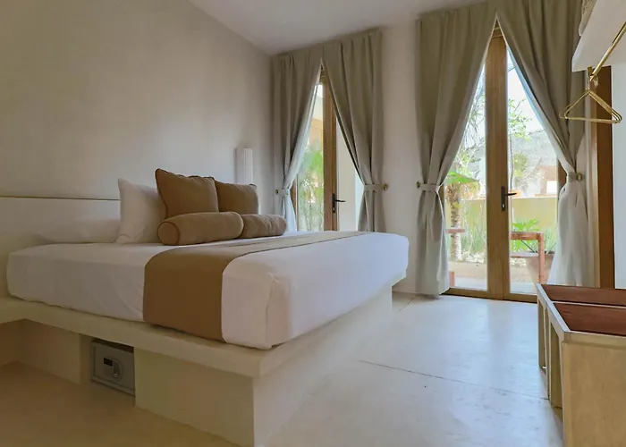 Panamera 4* Tulum