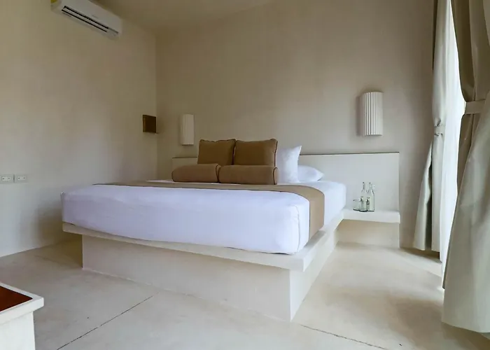 Panamera Hotel 4*